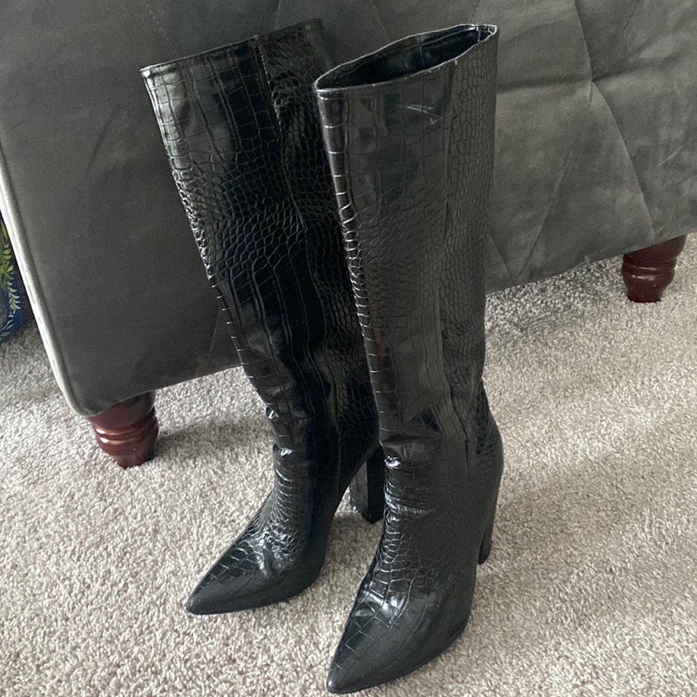 Knee high, pointed toe, faux snakeskin boots